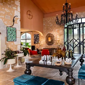 villa-augusta.hotels-rhonealpes.com/
